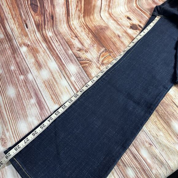 Levi's CLASSIC BOOT CUT Women Size 4 Short Blue Mid Rise Jeans Denim Pants 28x29 - Picture 8 of 12